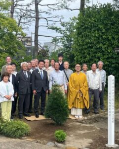 新井白石公没後300年記念植樹式典