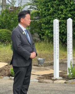 新井白石公没後300年記念植樹式典