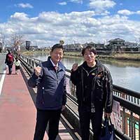三ツ林ひろみの活動を紹介