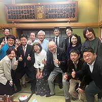 三ツ林ひろみの活動を紹介