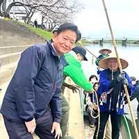 三ツ林ひろみの活動を紹介