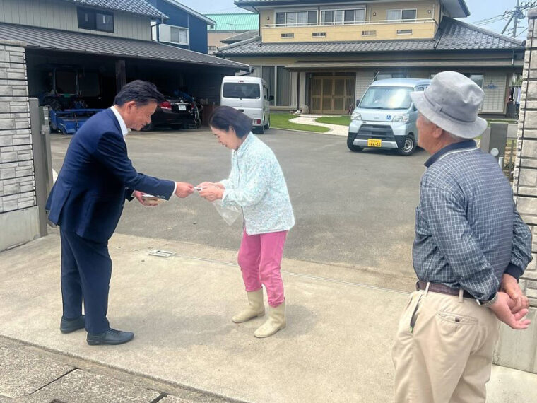 昨日は地元をご挨拶廻り