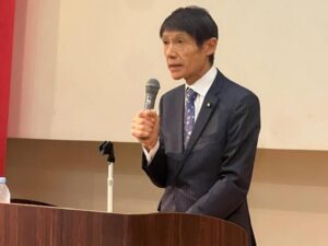 医療講演会の講師を務めました。