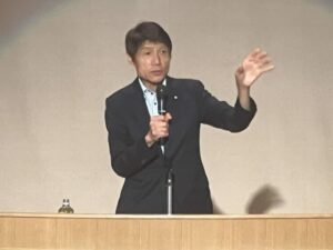 自民党白岡支部時局講演会