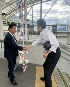 本日、東鷲宮駅にて街頭活動。高市早苗自民党新総裁に大きな期待の声