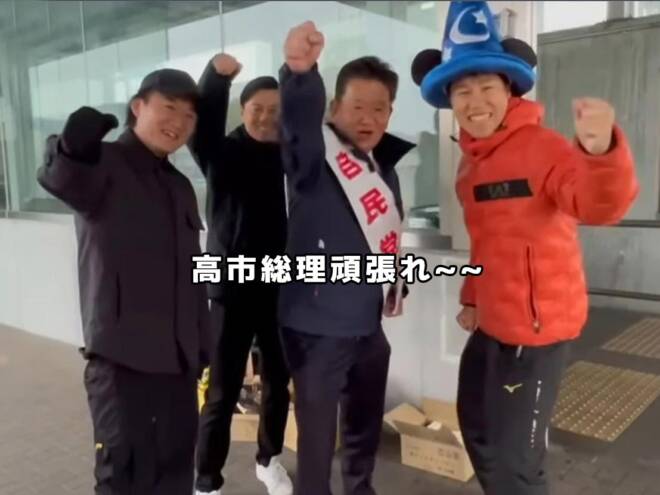 本日は東鷲宮駅にて街頭活動