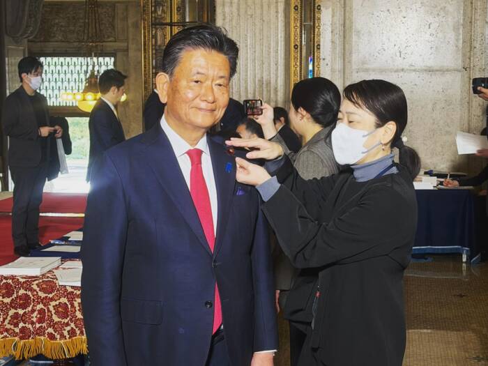 特別国会が召集され、国会へ初登院