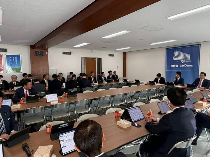 自民党厚生労働部会