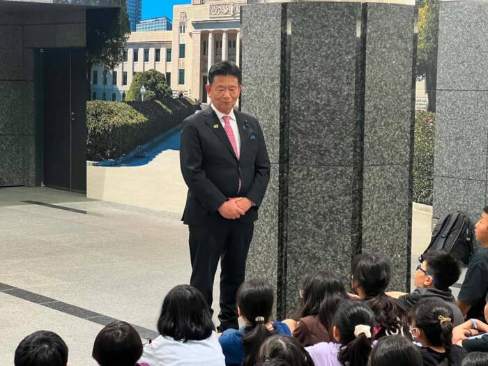 杉戸町立杉戸小学校の6年生が国会見学