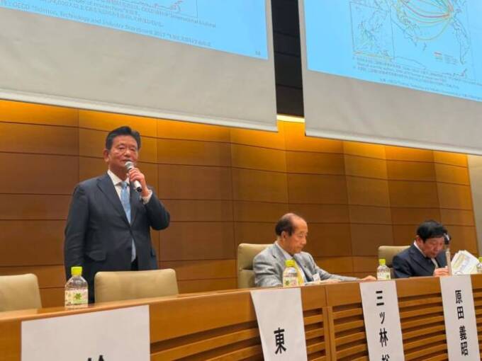 日本の医療の未来を考える会100回記念講演会